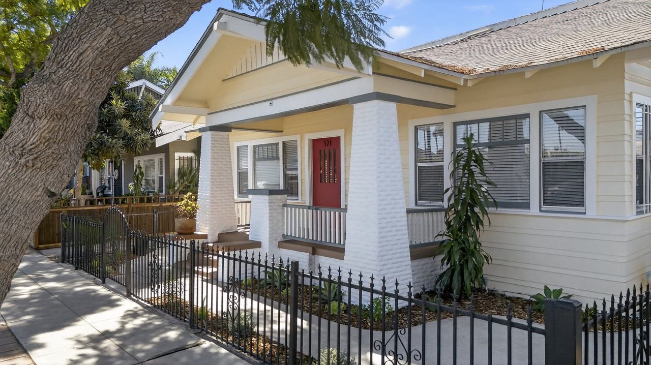 521 Olive Ave #1 - Photo 4 of 35