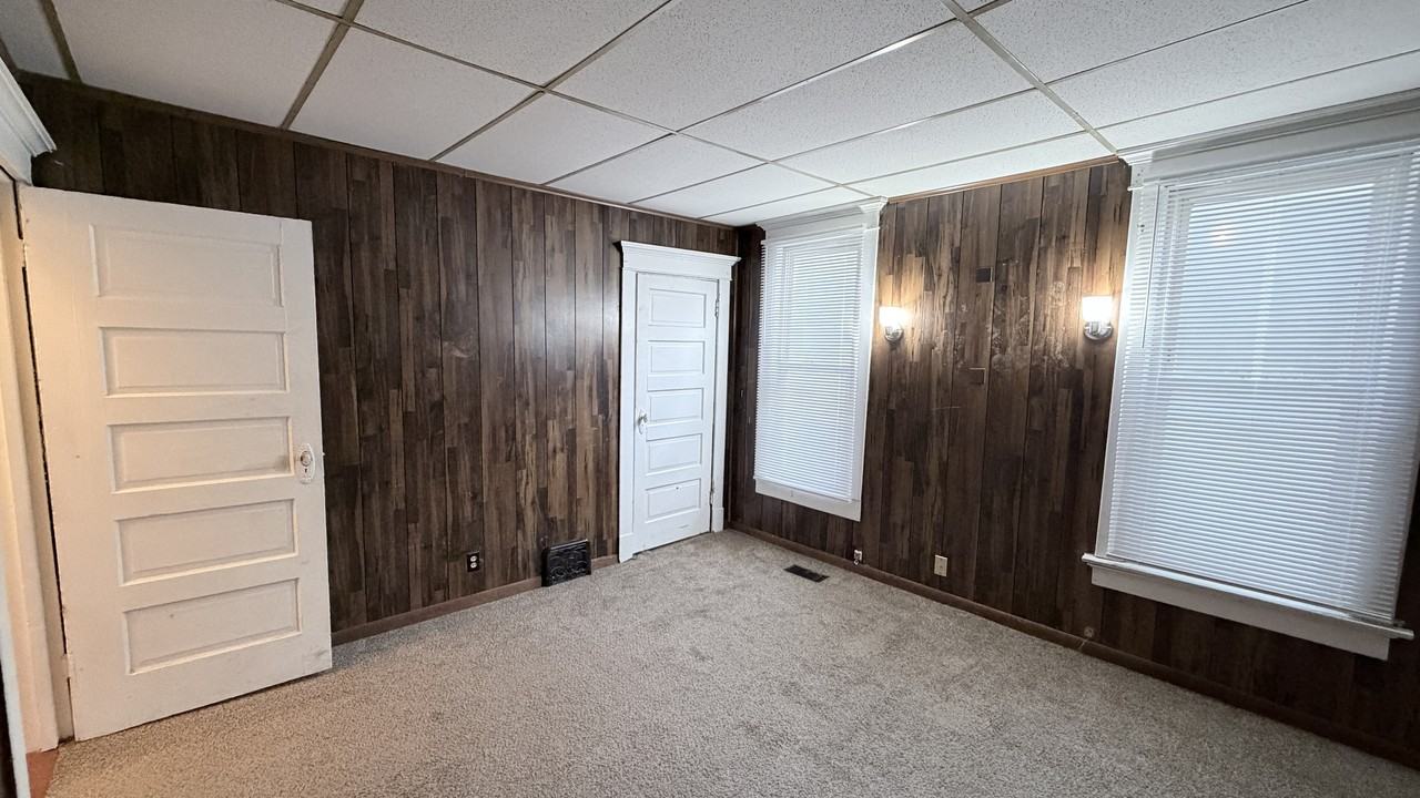 1600 S Linwood Ave #A - Photo 6 of 14