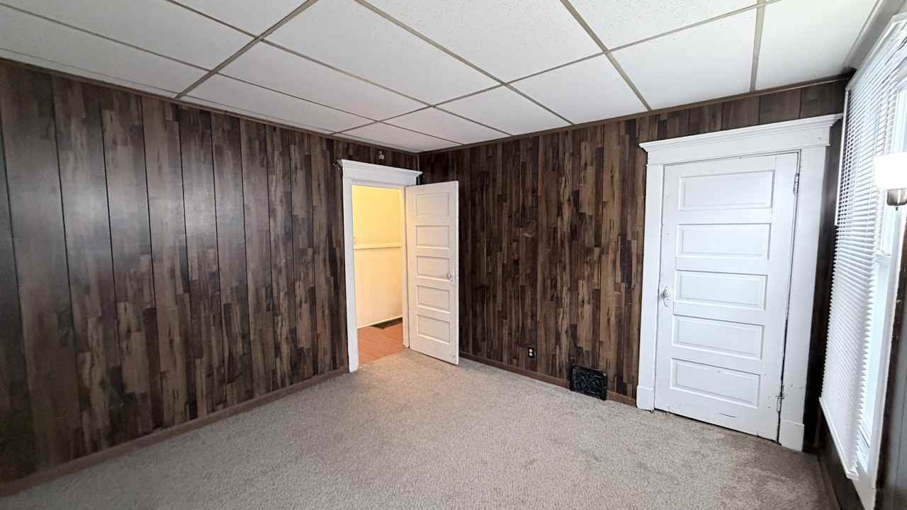 1600 S Linwood Ave #A - Photo 7 of 14