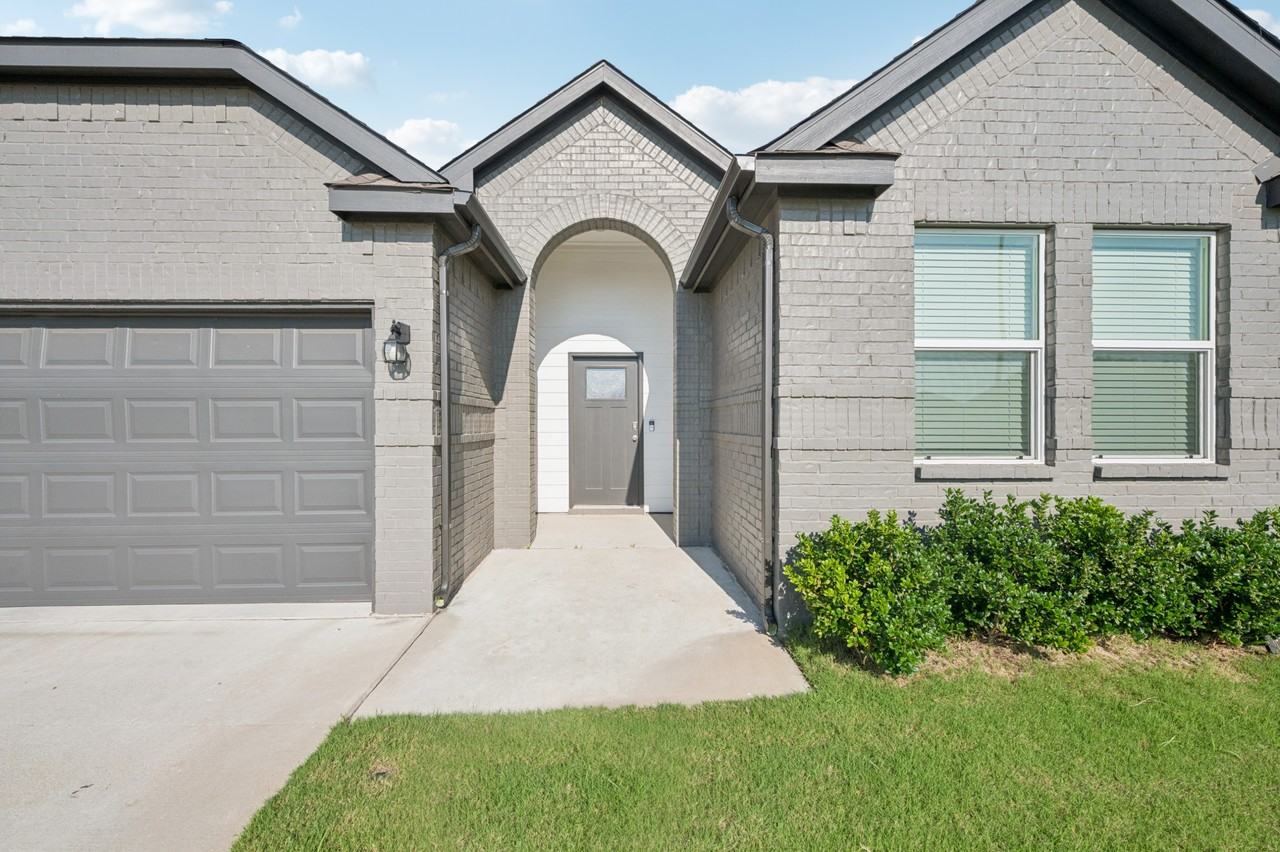 4266 Village Park Dr #1 - Photo 4 of 30