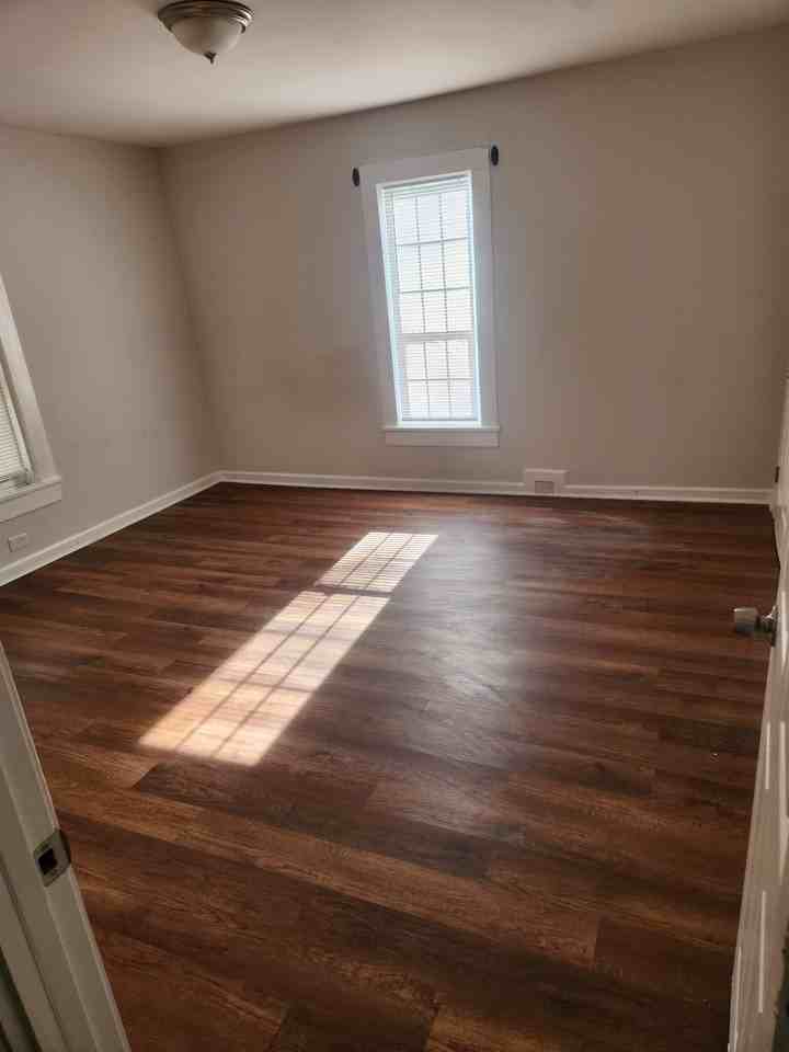 3 S Annie St #1 - Photo 3 of 9