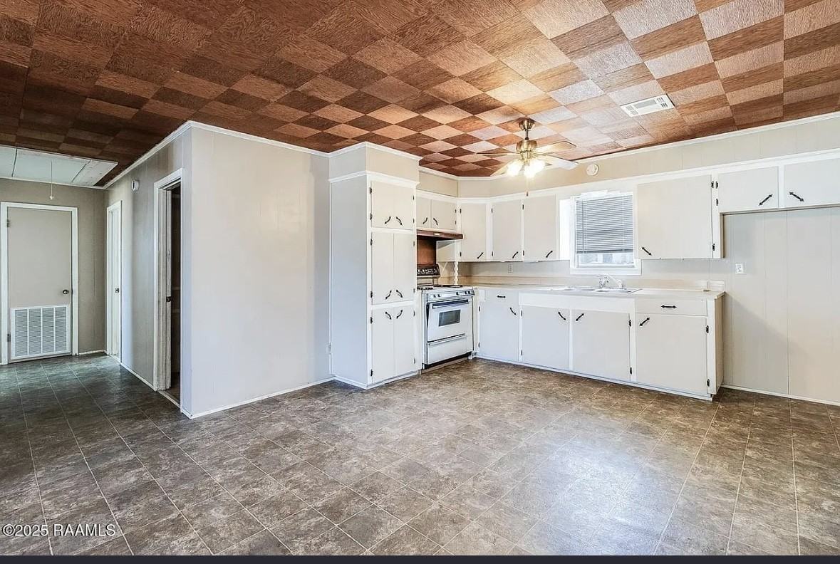 907 Elizabeth St #1 - Photo 6 of 14