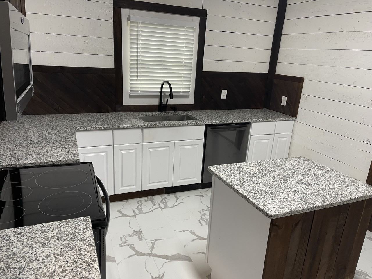 112 Yates St #1 - Photo 5 of 21