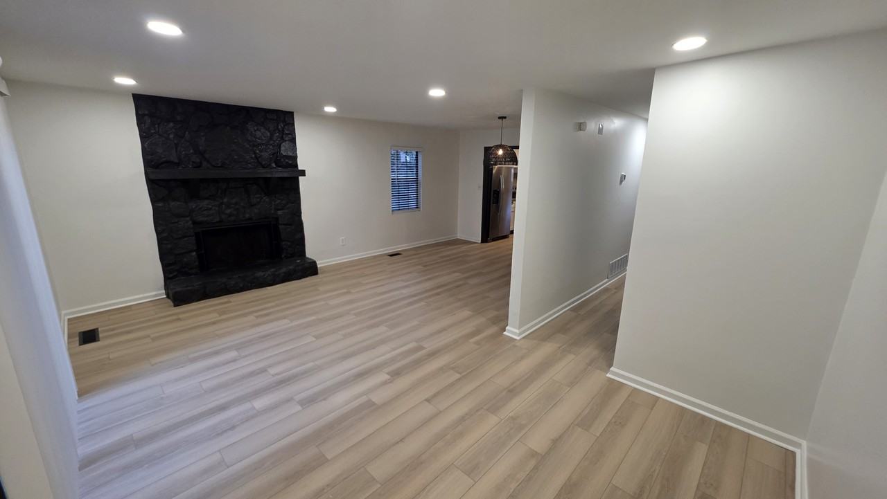 1545 Springwood Dr Se #B