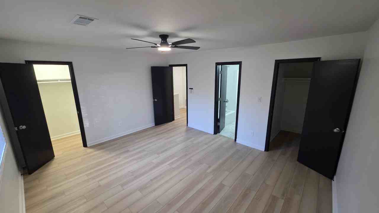 1545 Springwood Dr Se #B - Photo 7 of 13