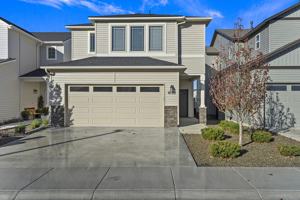 featured image of 4192 E Esperanto St #1