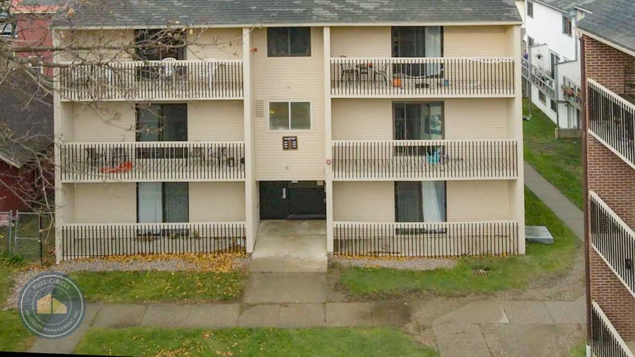 37 S. Williams Street (Exeter) - Photo 5 of 8