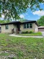 featured image of 4105 North Ln #1