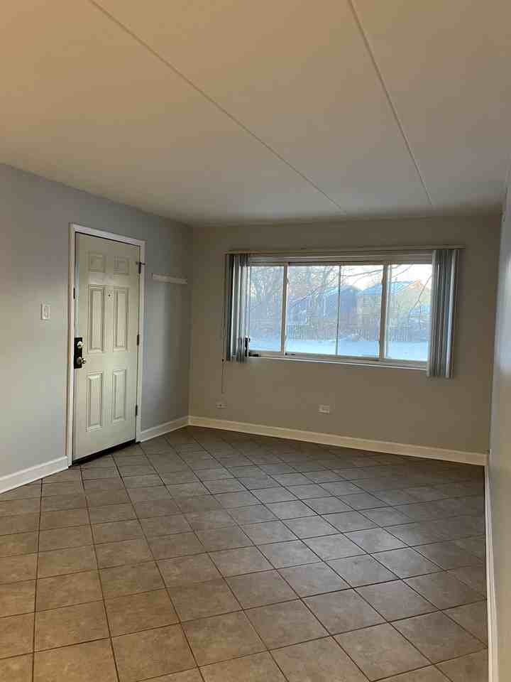 2S670 Illinois Route 59 #E7 - Photo 2 of 13