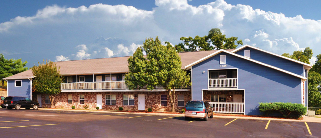 Oak Tree & Hamiltonian Apartments - Photo 5 of 15