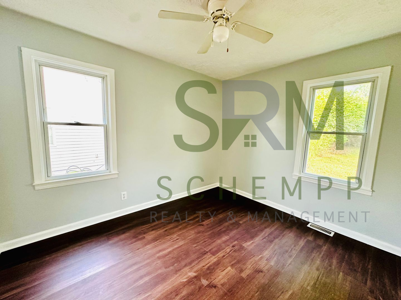 1613 Clara Ave - Photo 2 of 16