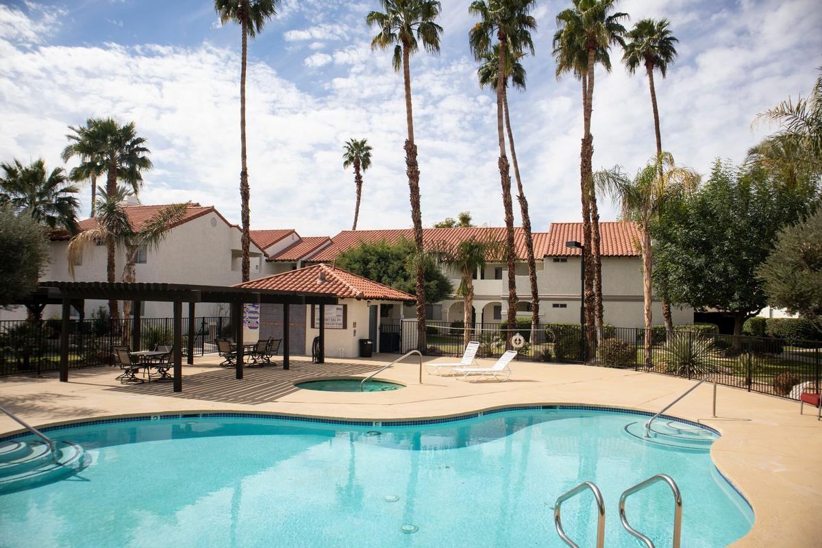 69150 Gerald Ford Dr - Photo 7 of 15