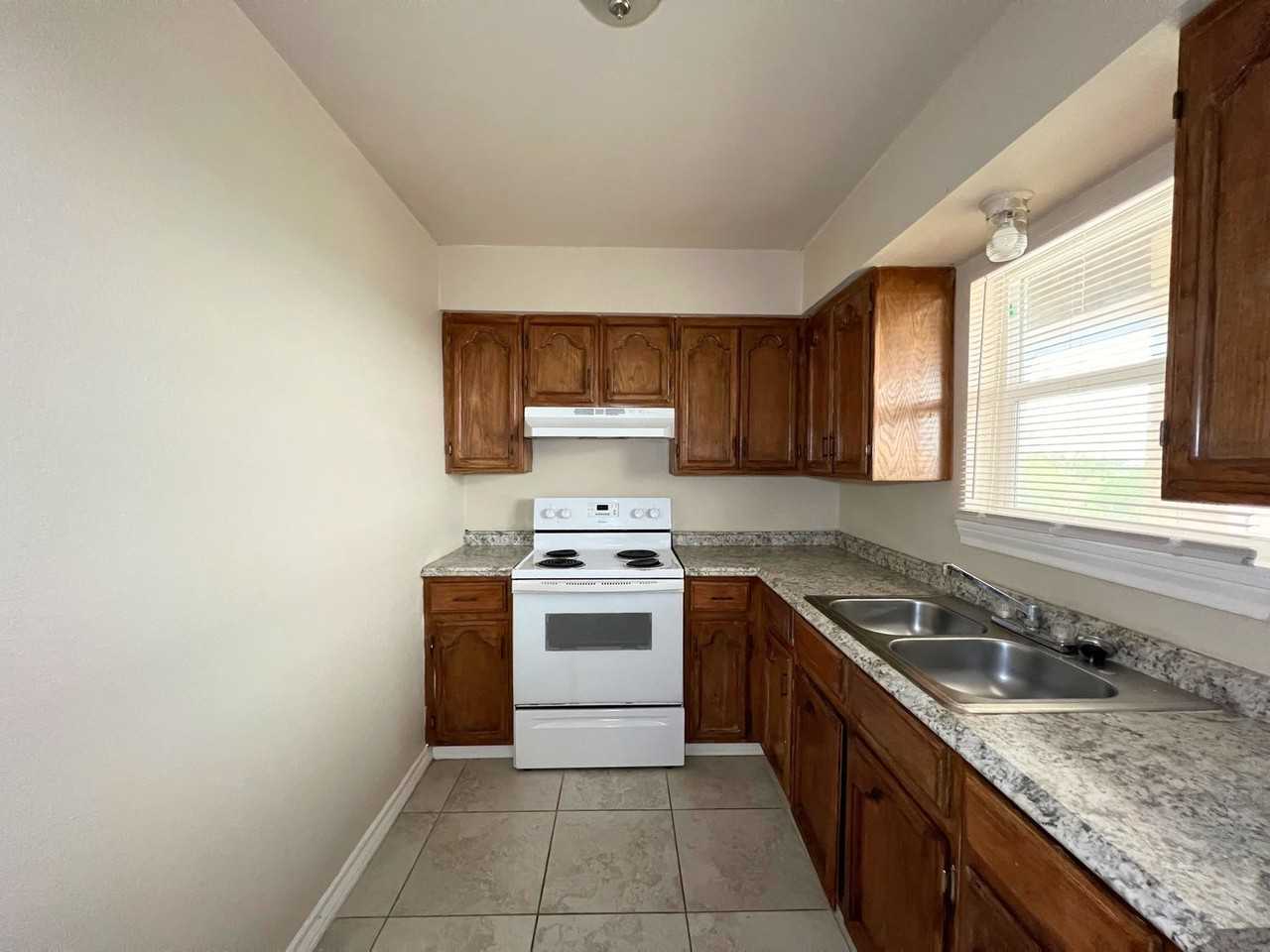 Rayo Dorado - Photo 6 of 13