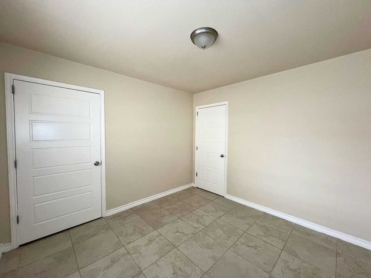 Rayo Dorado - Photo 7 of 13