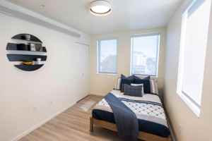 featured image of 1402 Tacoma Ave S