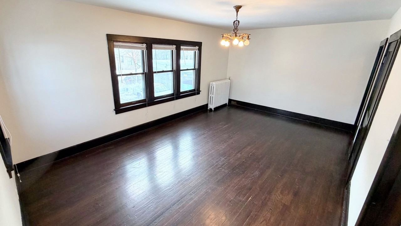 115 Bedford Street SE - Photo 6 of 24