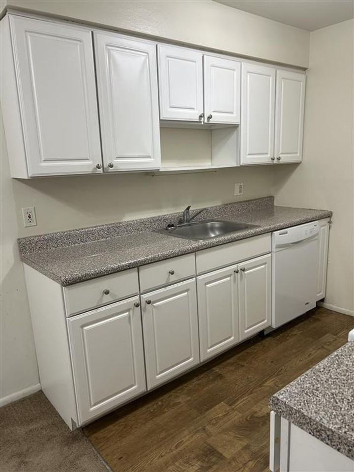 Willow Ridge Apartments - Photo 6 of 50