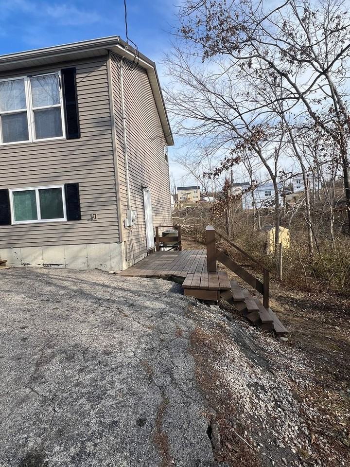 602 Bristol Ct - Photo 3 of 29