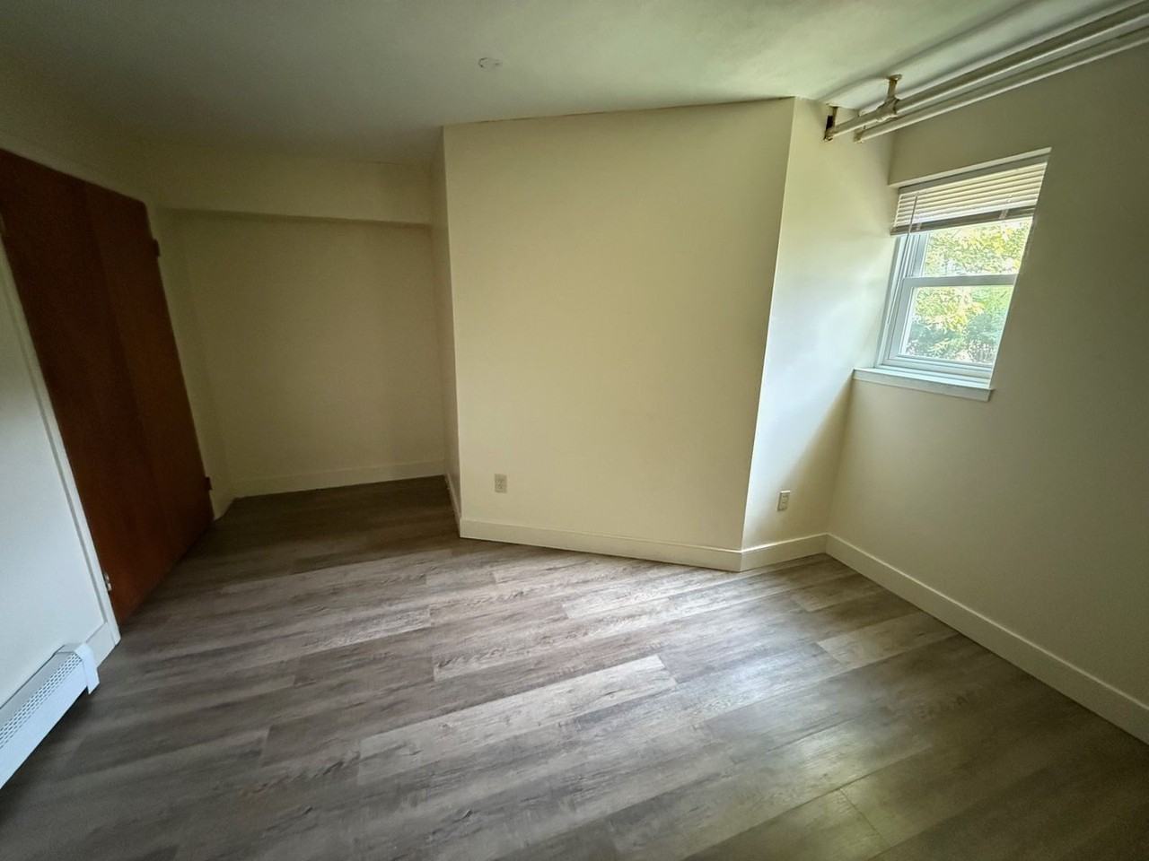 Towneview Apartments - Photo 5 of 20