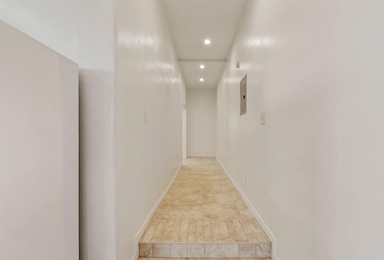 941 E Edison St - Photo 7 of 21