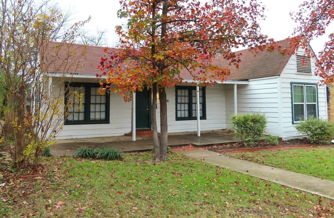 1306 S Glenwood Blvd - Photo 2 of 28