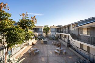 Talmadge Pacific Apartments - Photo 1 of 1