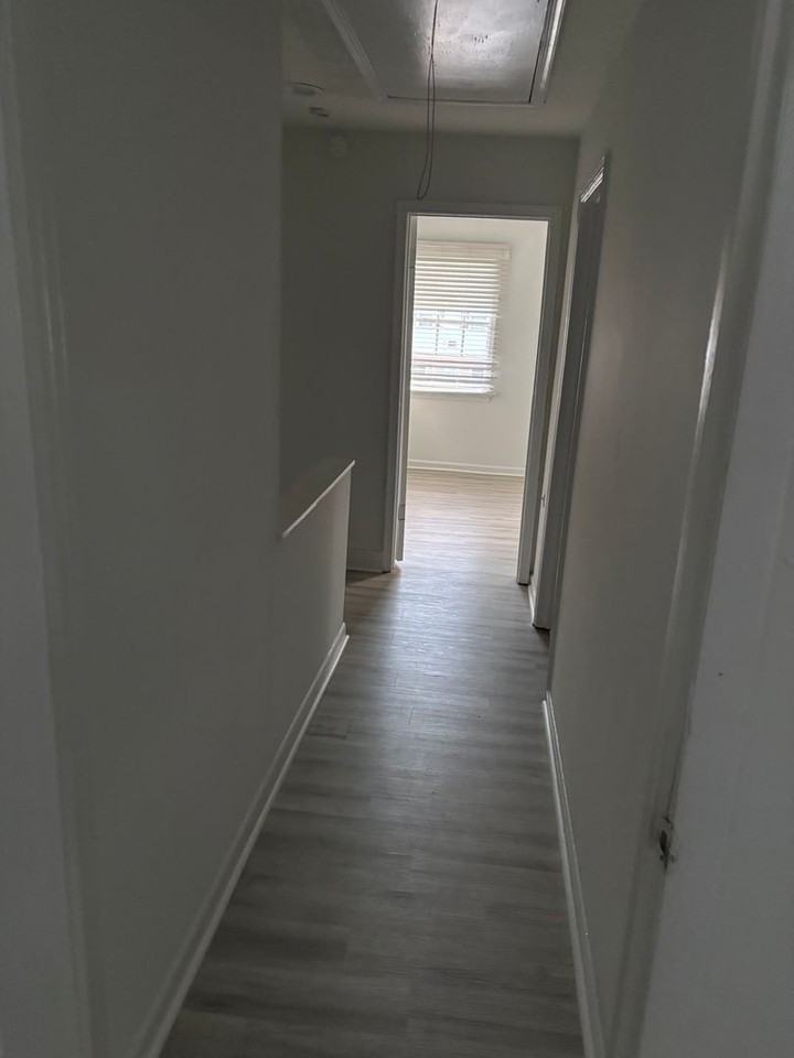 5823 Hunting Ridge Ln #C - Photo 3 of 8