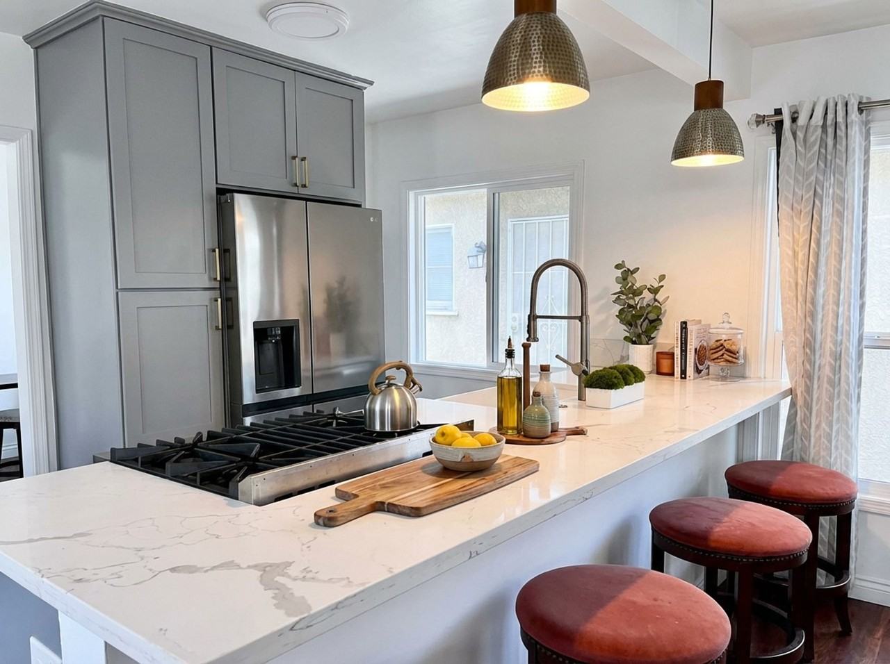 1230 N Hollywood Way, Burbank, CA 91505 - Photo 2 of 14