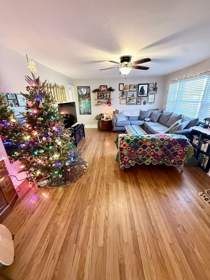 100 Lakeshore Dr - Photo 3 of 14