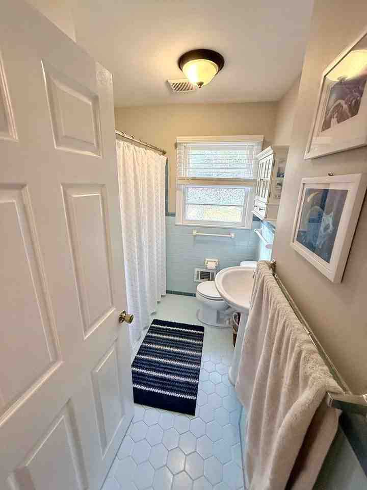 100 Lakeshore Dr - Photo 7 of 14