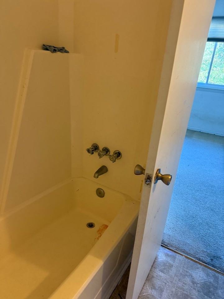 3775 Chimney Creek Dr - Photo 6 of 9