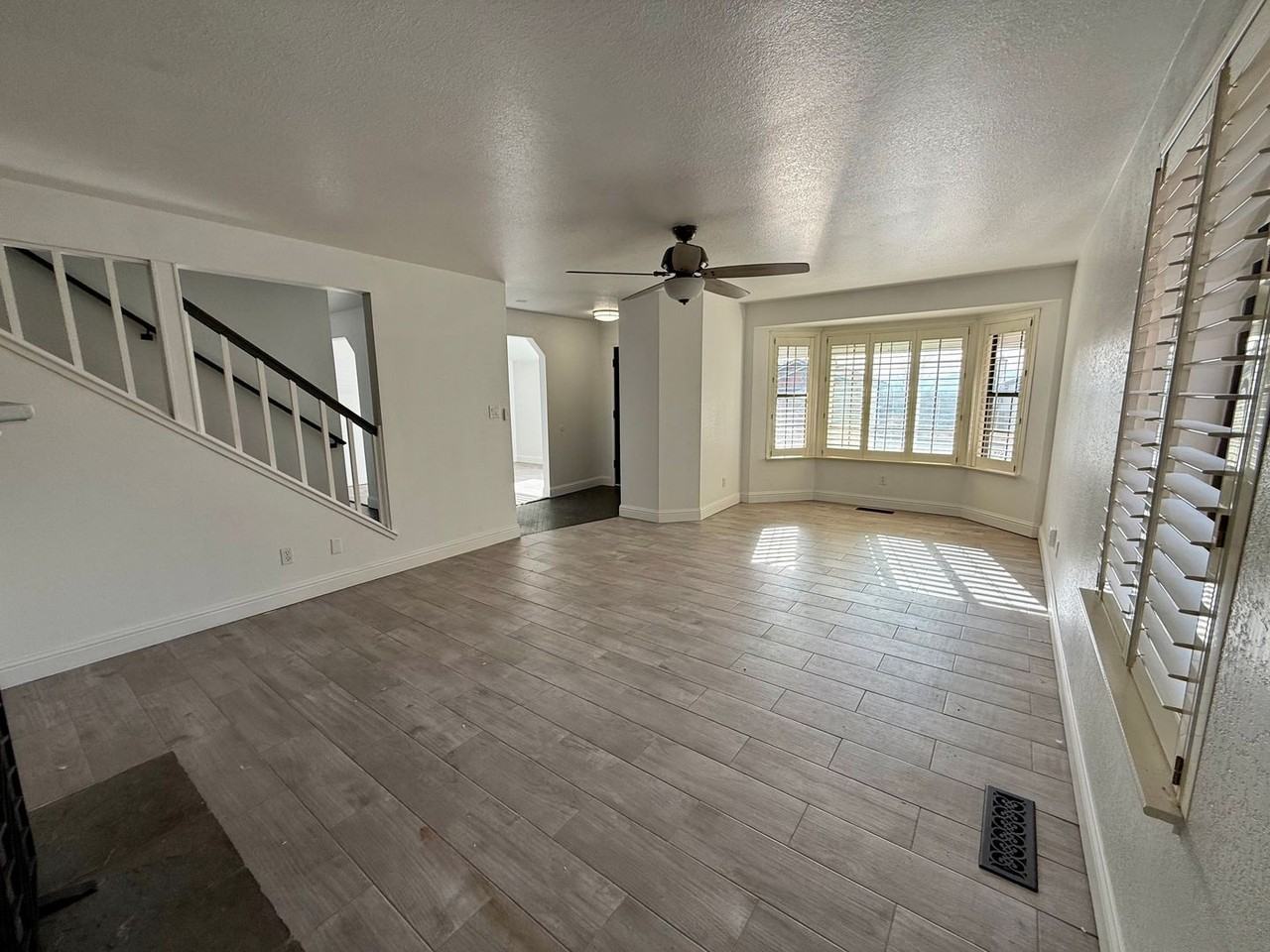 1646 Golddust Dr - Photo 2 of 24