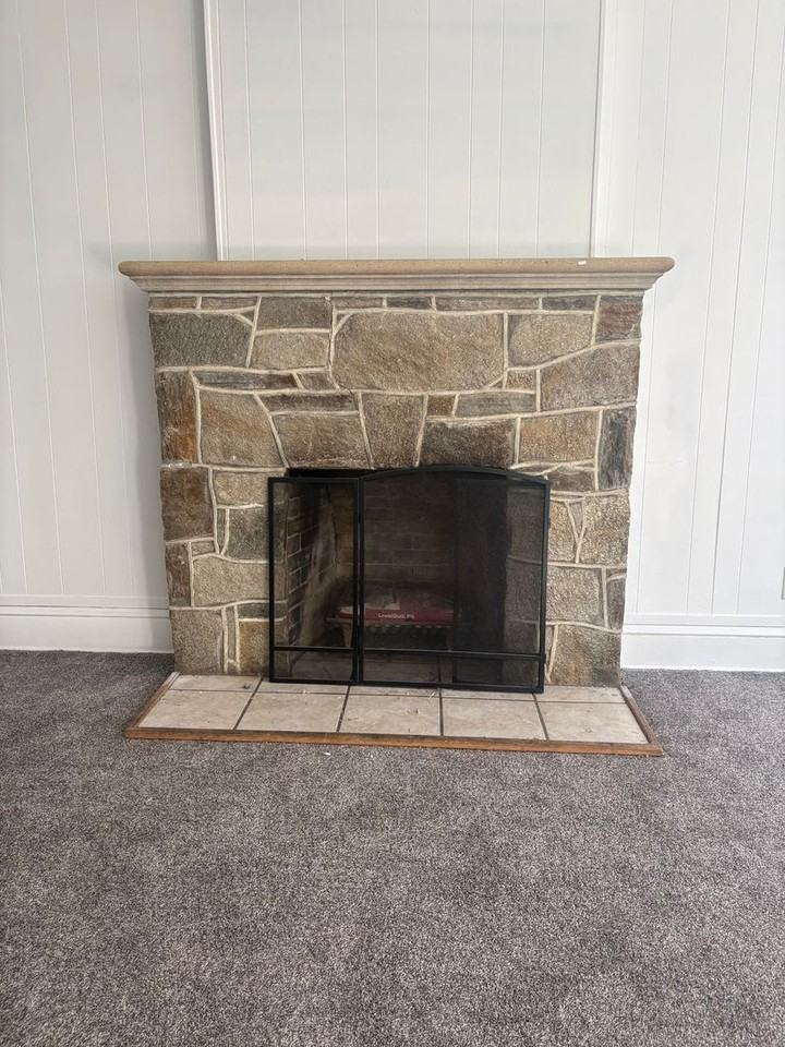 227 Park Pl - Photo 4 of 17