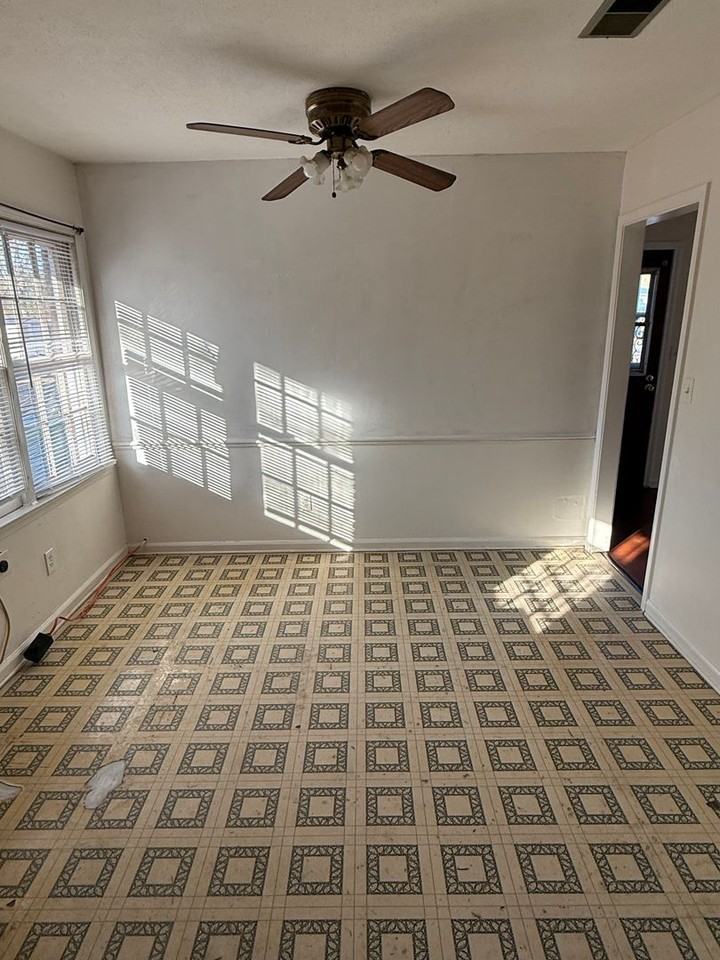 2921 Doyle Ave - Photo 3 of 8