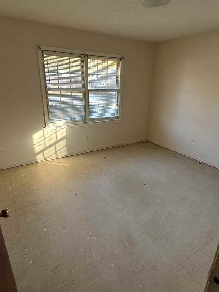 2921 Doyle Ave - Photo 5 of 8