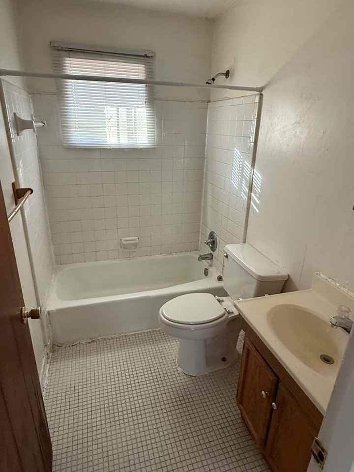 2921 Doyle Ave - Photo 7 of 8