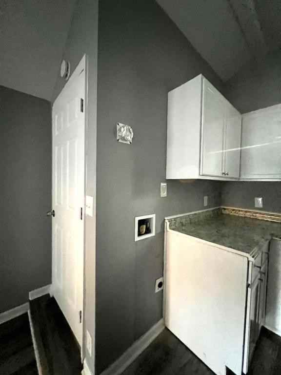 135 Honeysuckle Ln - Photo 3 of 8