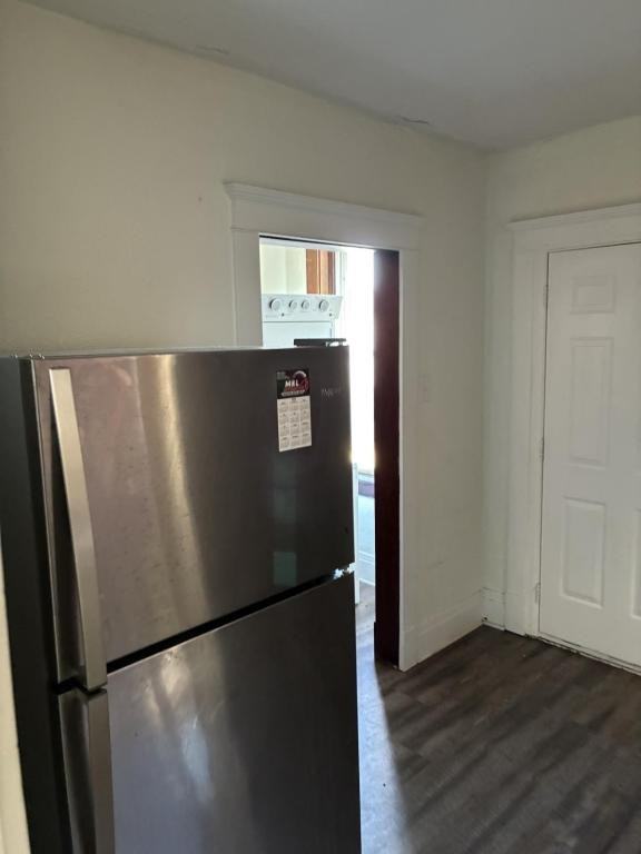 136 S Spring Ave - Photo 2 of 13