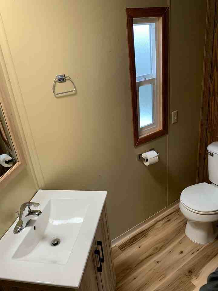 956 7th St - Photo 7 of 17