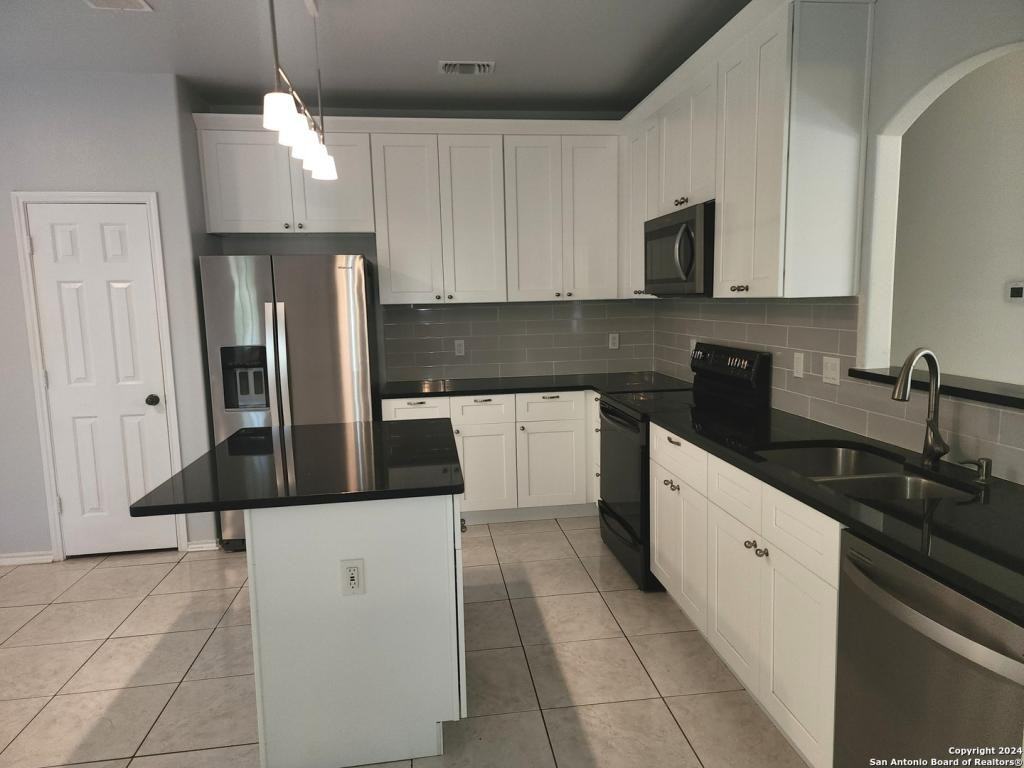 14911 Elkton Rd - Photo 4 of 8