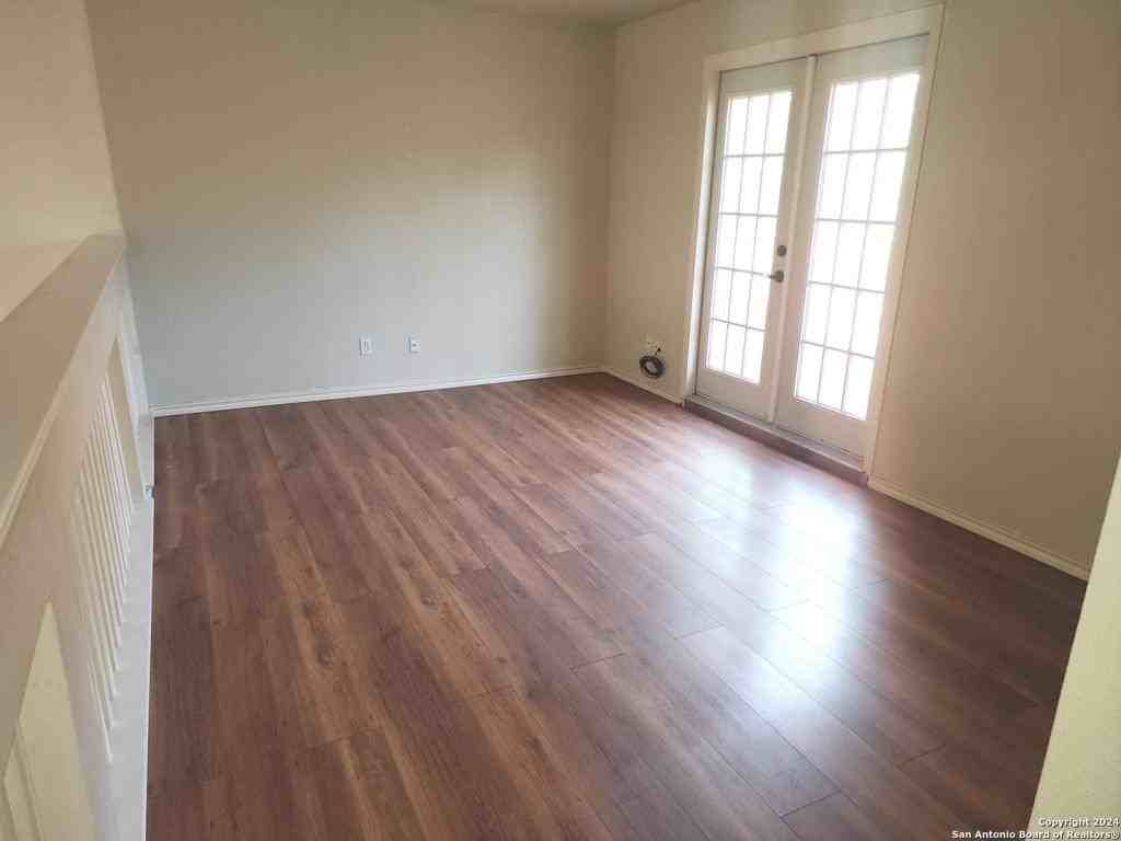 14911 Elkton Rd - Photo 5 of 8