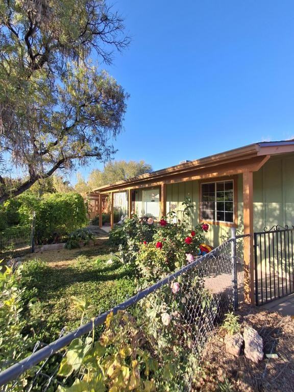 4020 E Creek View Dr - Photo 4 of 31