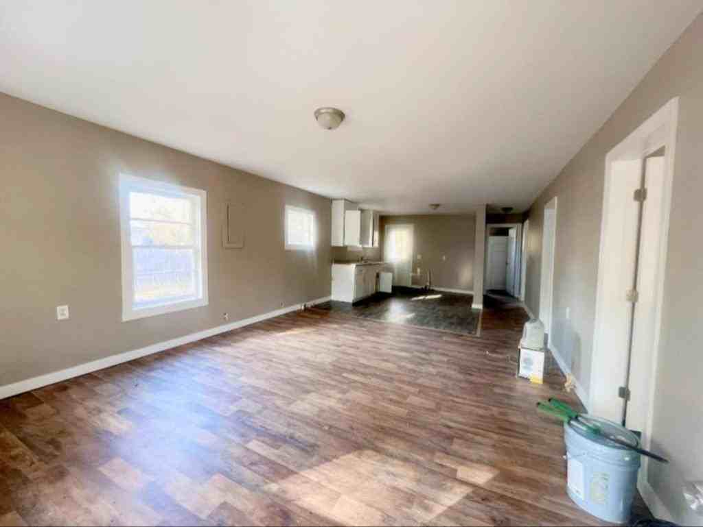 206 Rosemont St - Photo 2 of 2