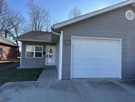 805 W Chestnut St - Photo 1 of 1