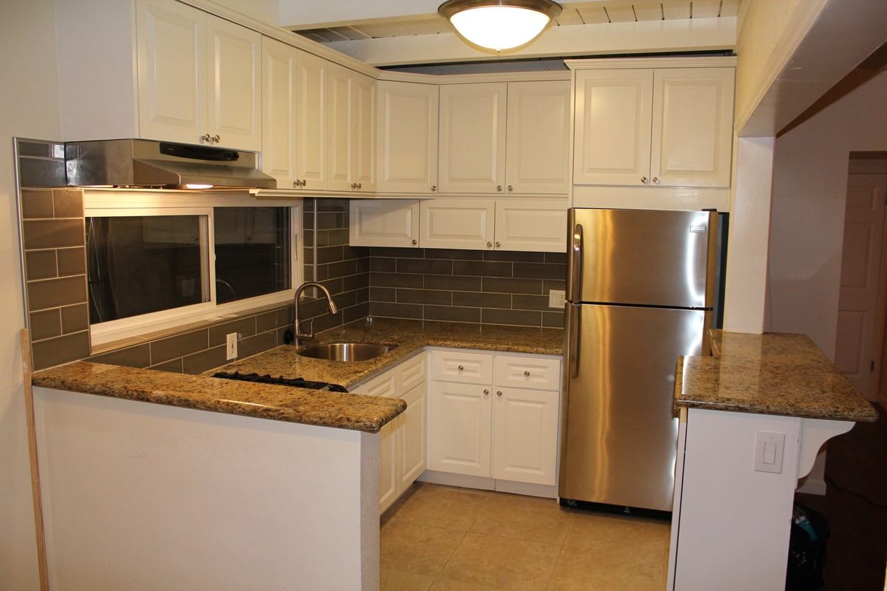 (07) Rosecrans - Photo 6 of 9