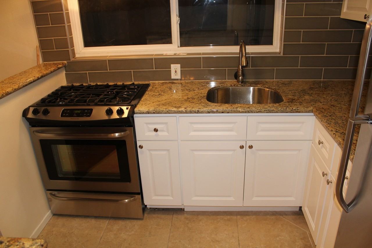 (07) Rosecrans - Photo 7 of 9