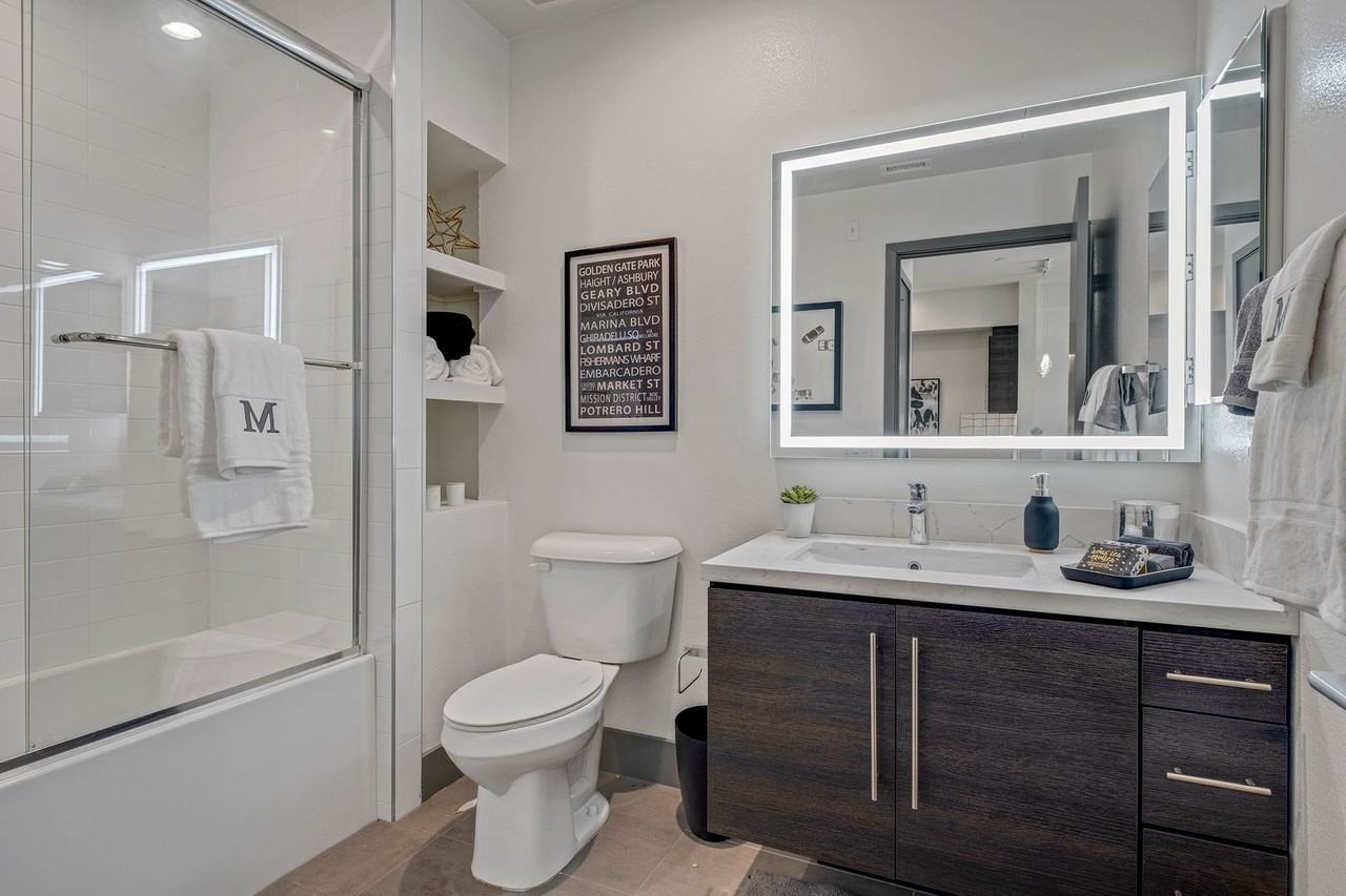 T-Lofts - Photo 5 of 50