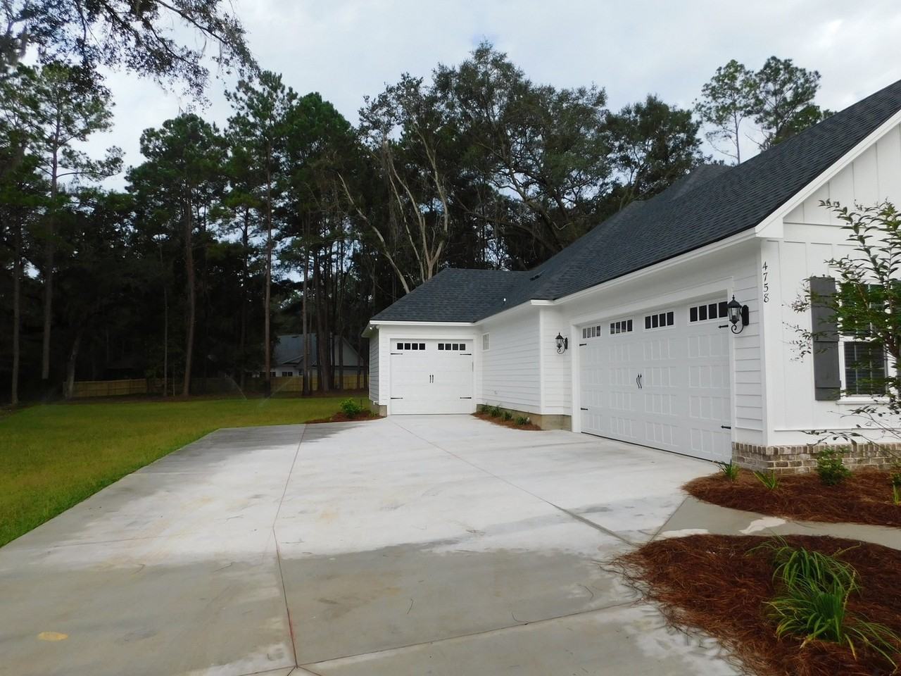 4758 Layla Ln - Photo 5 of 50