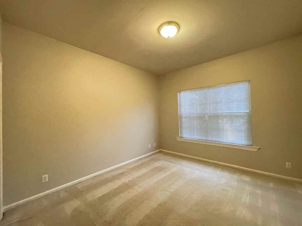 1905, 22nd Street - Photo 6 of 18