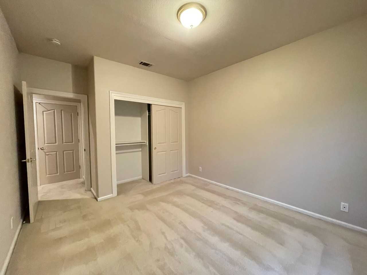 1905, 22nd Street - Photo 7 of 18